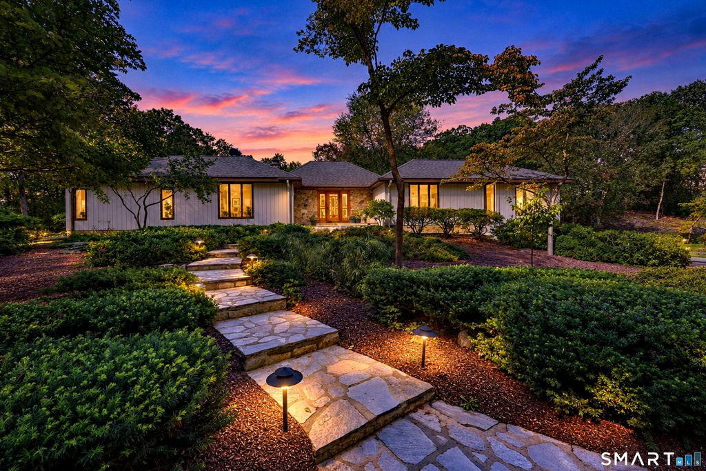 30 Cedar Hill Road, Milford, CT 06461