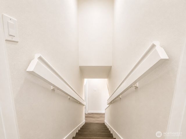 2502 202nd Place SW, Lynnwood, WA 98036