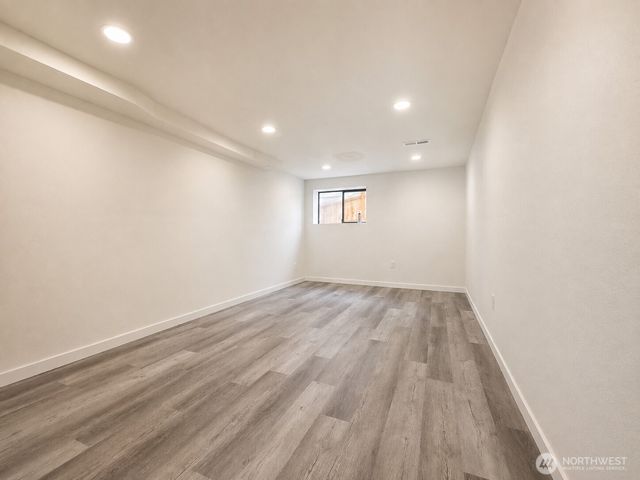 2502 202nd Place SW, Lynnwood, WA 98036