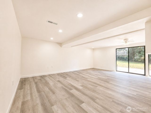 2502 202nd Place SW, Lynnwood, WA 98036