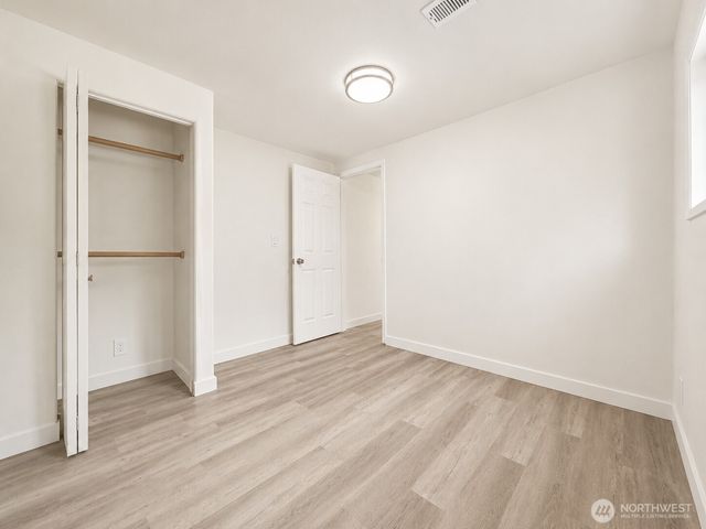 2502 202nd Place SW, Lynnwood, WA 98036