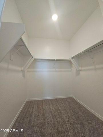 37584 N SINGLETREE Drive, San Tan Valley, AZ 85140