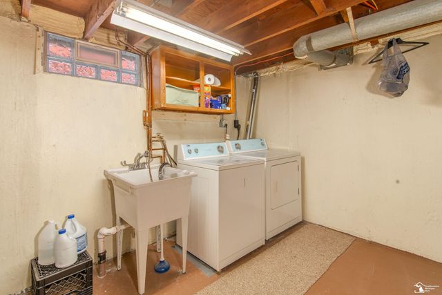 18082 Ray Street, Riverview, MI 48193