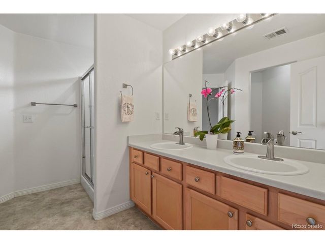 10081 Charissglen Ln, Highlands Ranch, CO 80126