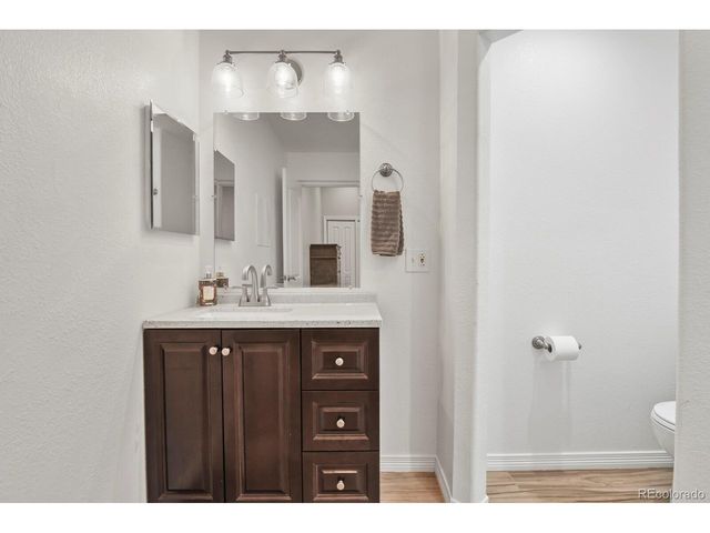 10081 Charissglen Ln, Highlands Ranch, CO 80126