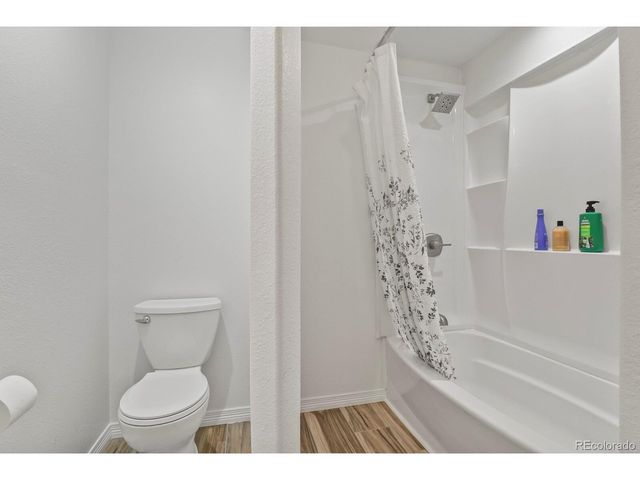 10081 Charissglen Ln, Highlands Ranch, CO 80126