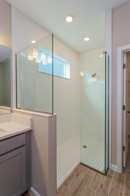 Image 15 of property listing at 6045 FLOWERING CHERRY BEND, Winter Garden, FL 34787