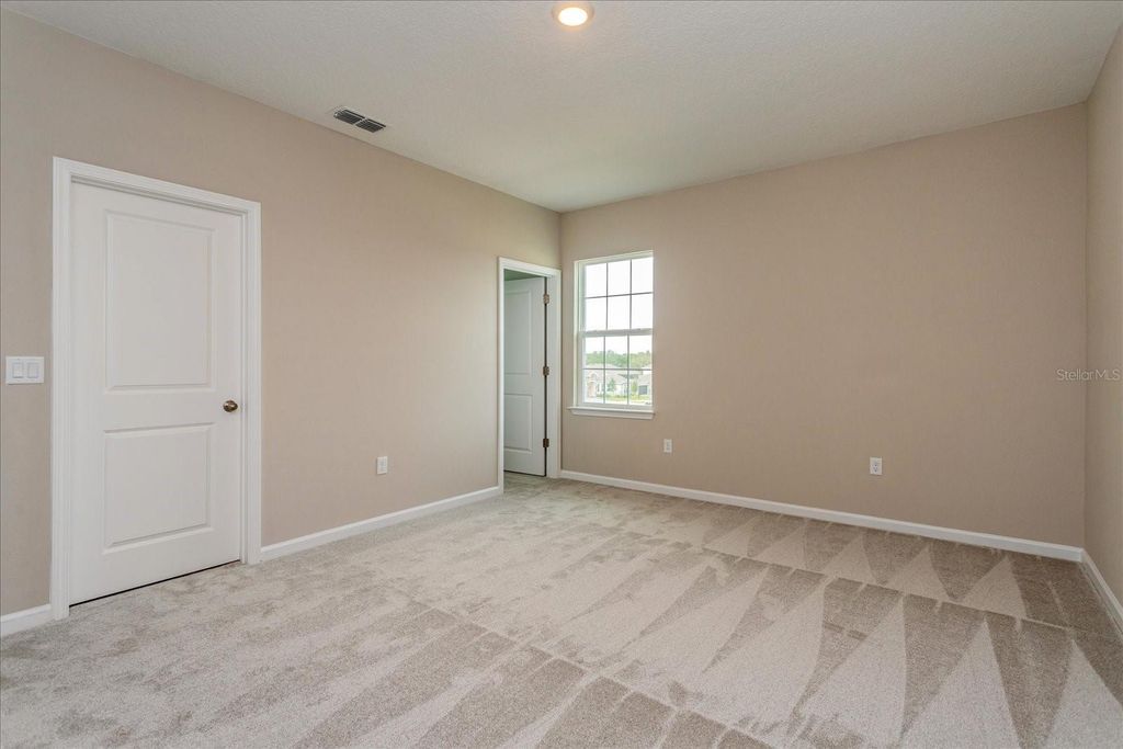 Image 22 of property listing at 6045 FLOWERING CHERRY BEND, Winter Garden, FL 34787