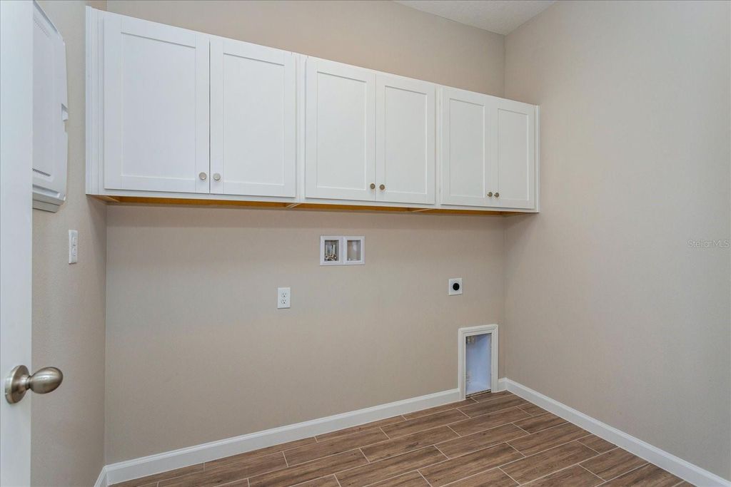 Image 23 of property listing at 6045 FLOWERING CHERRY BEND, Winter Garden, FL 34787