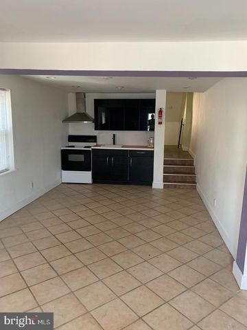 107 N 6TH ST, Camden, NJ 08102