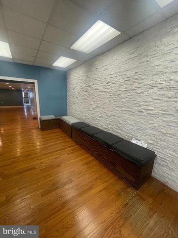 107 N 6TH ST, Camden, NJ 08102