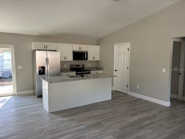 2448 W MENORES DRIVE, Citrus Springs, FL 34434