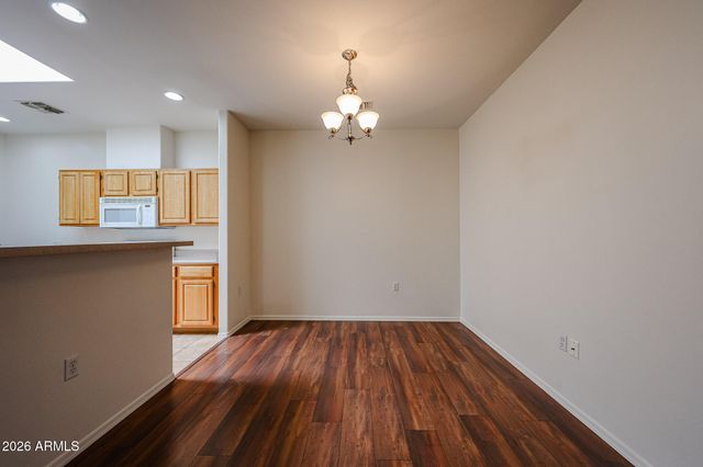 3221 N 37TH Street 32, Phoenix, AZ 85018