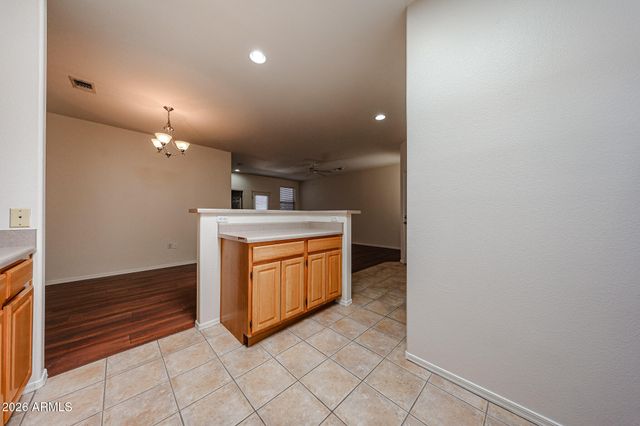3221 N 37TH Street 32, Phoenix, AZ 85018