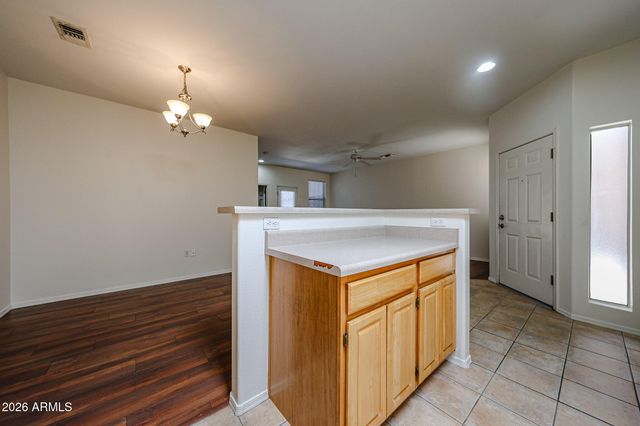 3221 N 37TH Street 32, Phoenix, AZ 85018