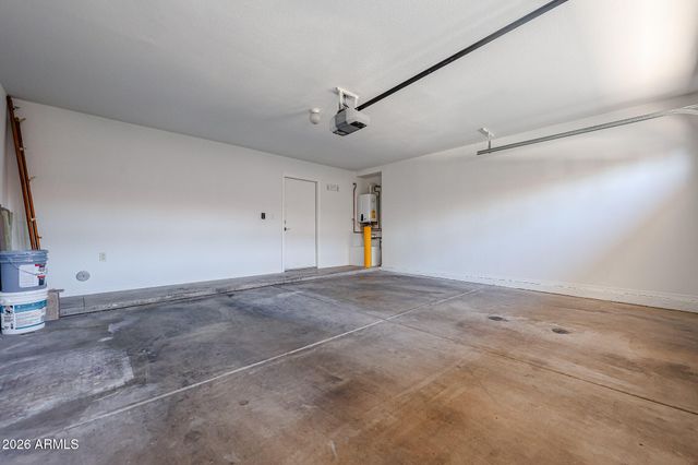 3221 N 37TH Street 32, Phoenix, AZ 85018