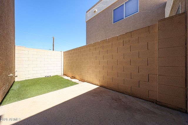3221 N 37TH Street 32, Phoenix, AZ 85018