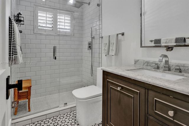 16416 NE 32nd Ave, North Miami Beach, FL 33160