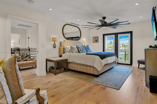 16416 NE 32nd Ave, North Miami Beach, FL 33160