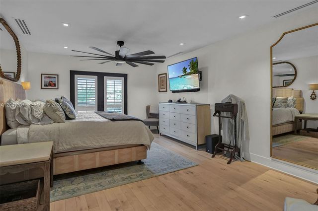 16416 NE 32nd Ave, North Miami Beach, FL 33160