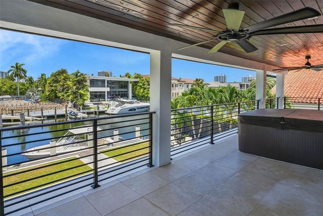 16416 NE 32nd Ave, North Miami Beach, FL 33160