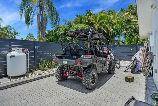16416 NE 32nd Ave, North Miami Beach, FL 33160