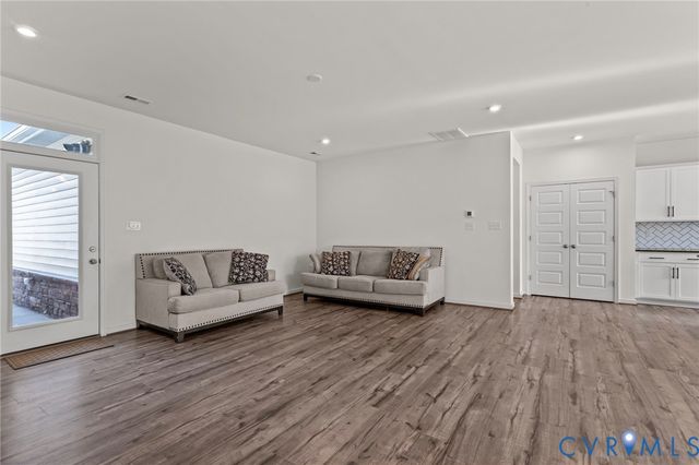 3015 Fletcher Aly, Glen Allen, VA 23059