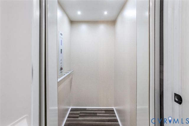 6404 Sanford Springs Cv, Midlothian, VA 23112