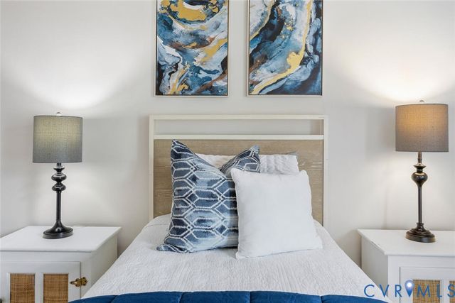 6404 Sanford Springs Cv, Midlothian, VA 23112