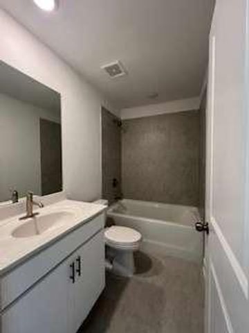 14 Candleberry Way, Sharpsburg, GA 30277