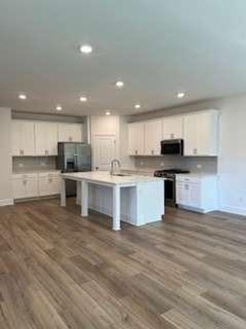 14 Candleberry Way, Sharpsburg, GA 30277