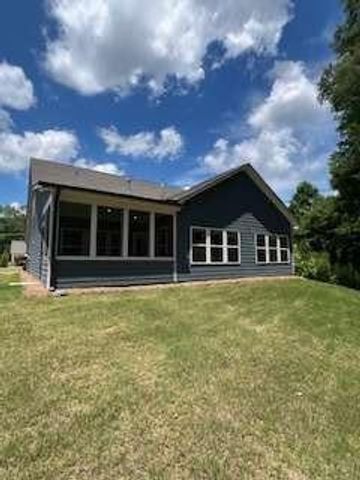 14 Candleberry Way, Sharpsburg, GA 30277