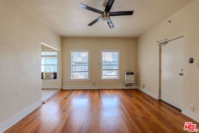661 Shatto Place 301, Los Angeles, CA 90005
