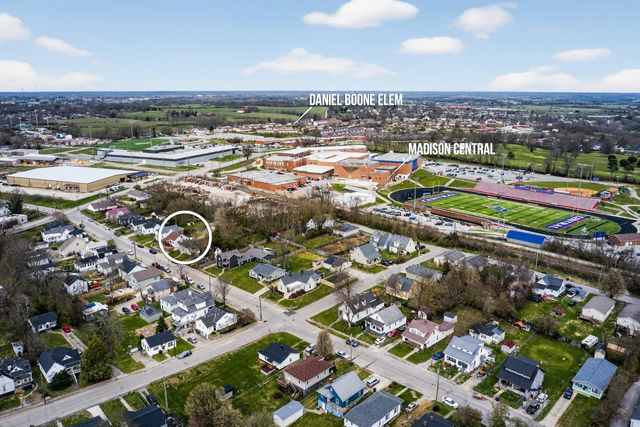 125 E Walnut Street, Richmond, KY 40475