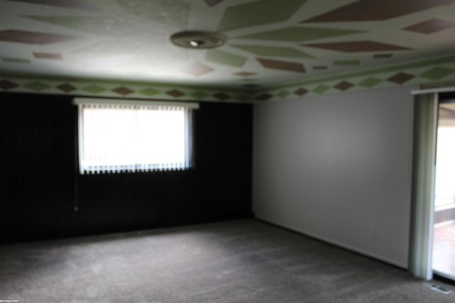 21004 Saint Gertrude Street, St Clair Shores, MI 48081