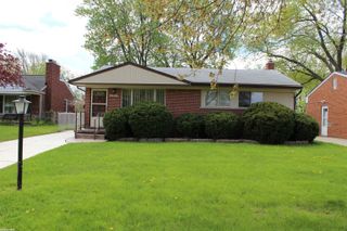 21004 Saint Gertrude Street, St Clair Shores, MI 48081
