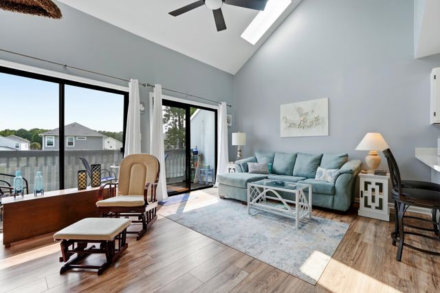 1881 Colony Dr Apt 8L, Surfside Beach, SC 29575