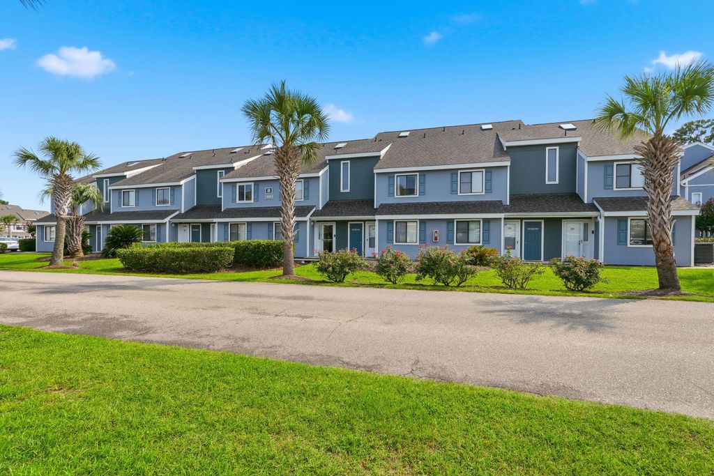 1881 Colony Dr Apt 8L, Surfside Beach, SC 29575