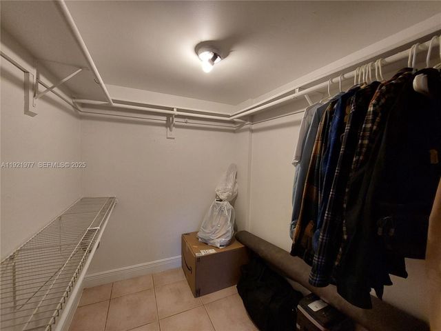 8415 SW 107th Ave 255W, Miami, FL 33173