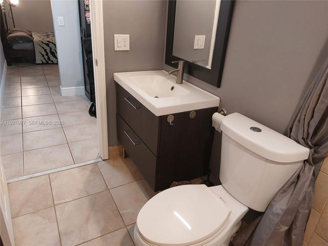 8415 SW 107th Ave 255W, Miami, FL 33173