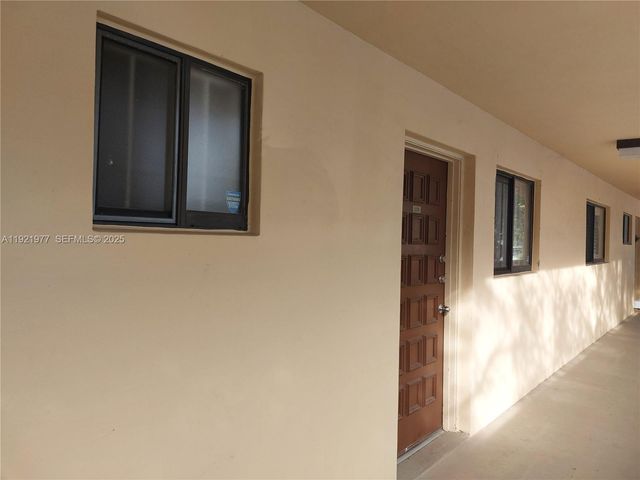 8415 SW 107th Ave 255W, Miami, FL 33173