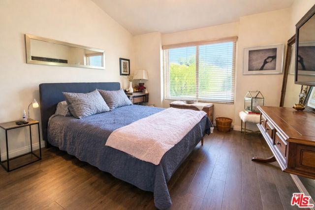 707 Shadow Lake Drive, Thousand Oaks, CA 91360