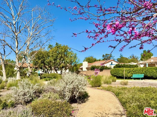 707 Shadow Lake Drive, Thousand Oaks, CA 91360