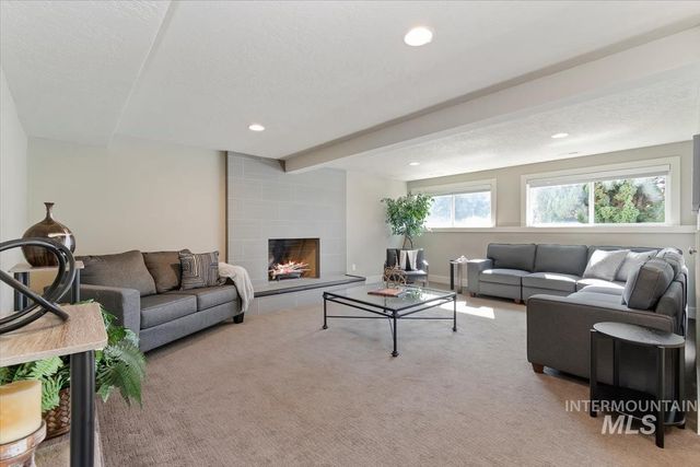 709 E Braemere, Boise, ID 83702