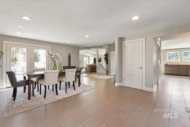 709 E Braemere, Boise, ID 83702