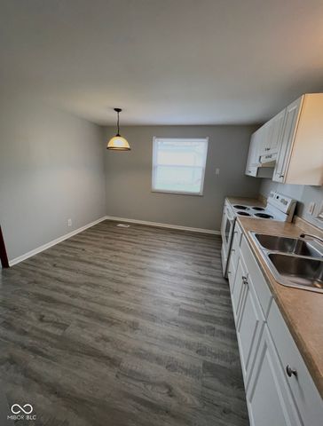 1702 Beechwood Drive, Plainfield, IN 46168