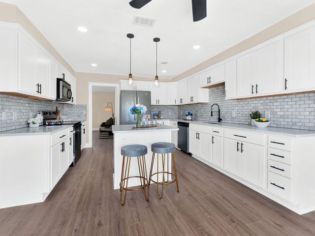8116 Whispering Meadows Road, Joshua, TX 76058