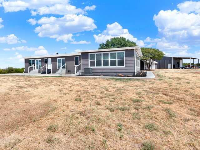 8116 Whispering Meadows Road, Joshua, TX 76058