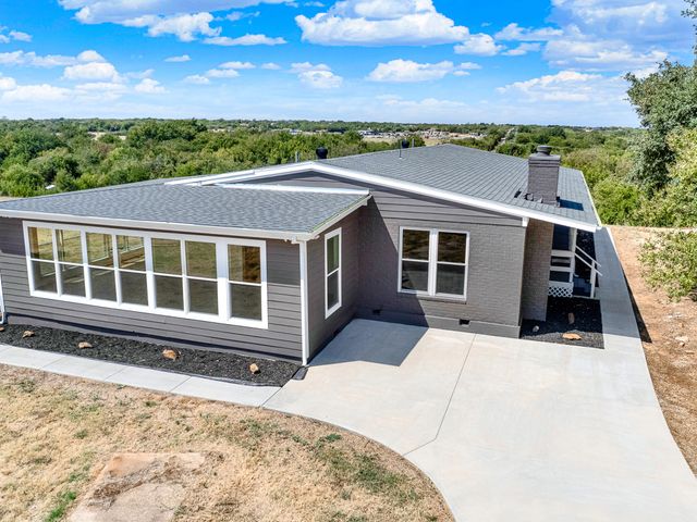8116 Whispering Meadows Road, Joshua, TX 76058