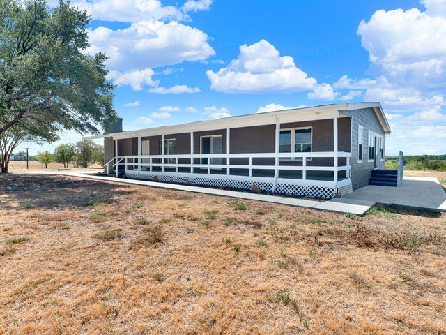 8116 Whispering Meadows Road, Joshua, TX 76058